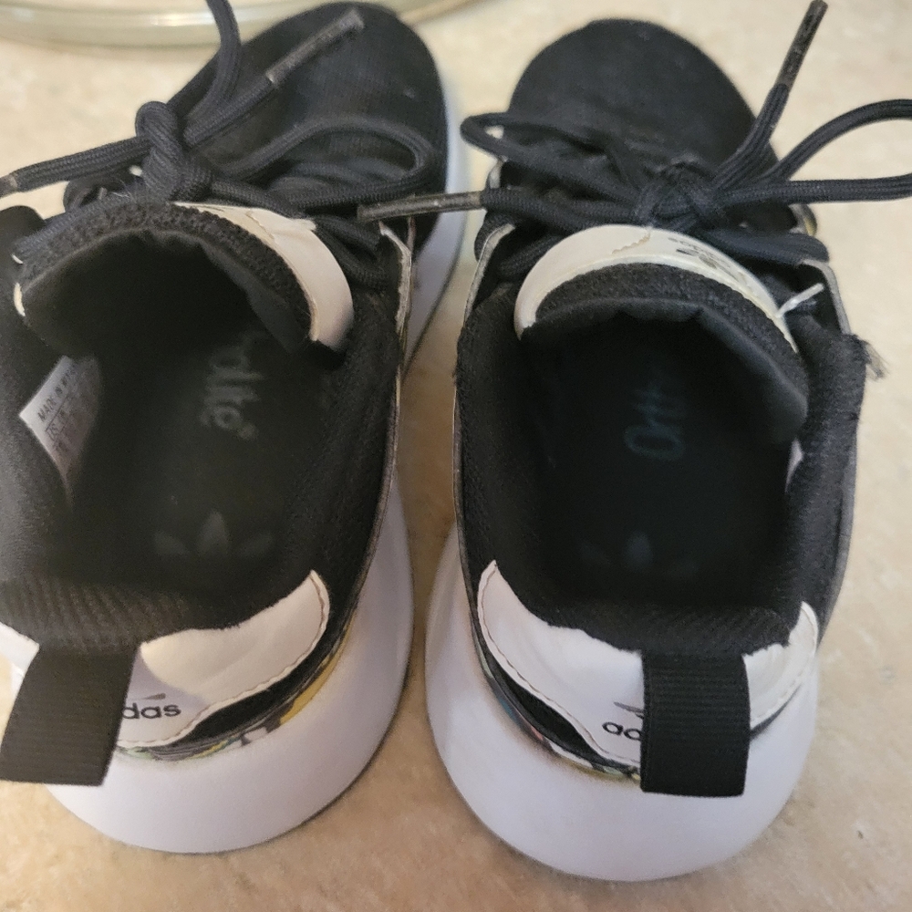 Toddler Size 11 Adidas Shoes - Picture 5 of 7